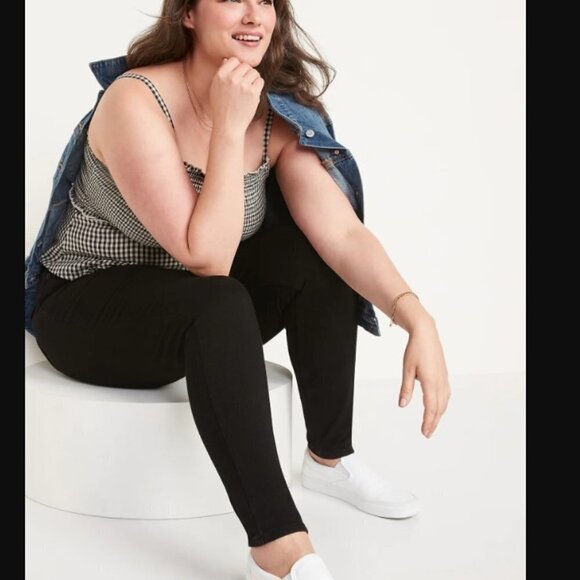 Old Navy Higher High-Waisted Rockstar 24/7 Sculpt Black Super Skinny Jeans - Picture 2 of 9